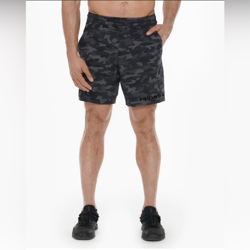 Lululemon Pace Breaker Lined 7”